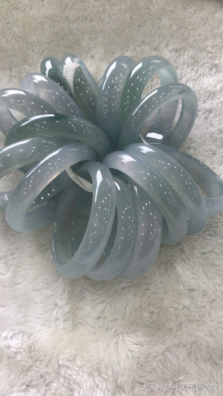 昨天买的镯子，小五大2开头，昆明购入_手镯翡翠