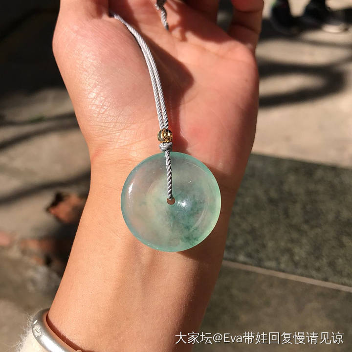 配绳总差点感觉，应该镶个什么款式_挂件翡翠