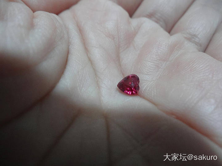 买了一颗心形红宝，该不该留？？_刻面宝石红宝石