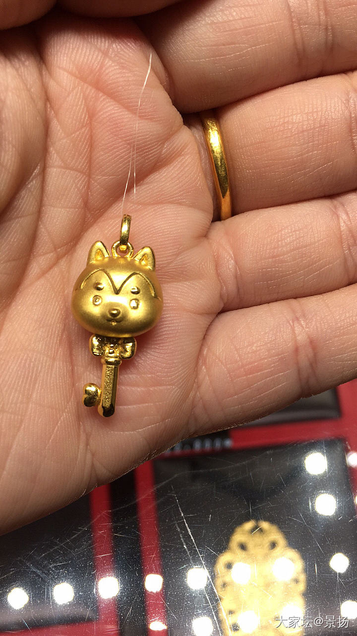一只像阿狸的二哈_吊坠金