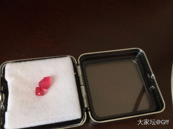 求高手鉴定是纳米亚绝地原石不？_原石尖晶石