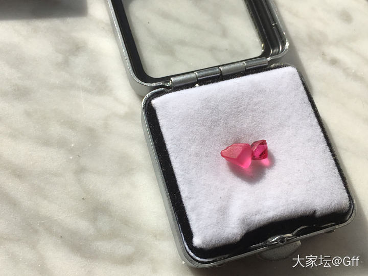 求高手鉴定是纳米亚绝地原石不？_原石尖晶石