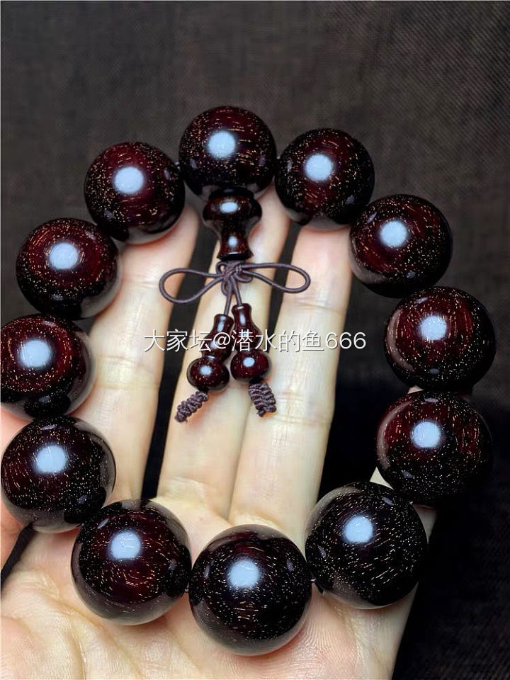大神们，起床没？帮看下35张值吗？_珠串小叶紫檀