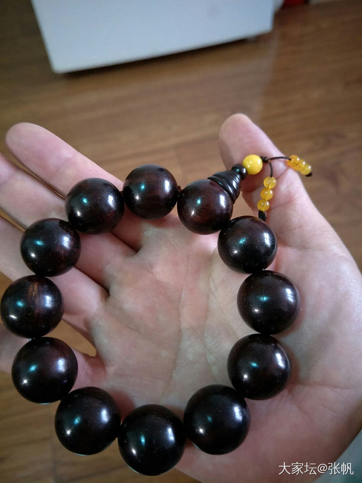 大神们，起床没？帮看下35张值吗？_珠串小叶紫檀