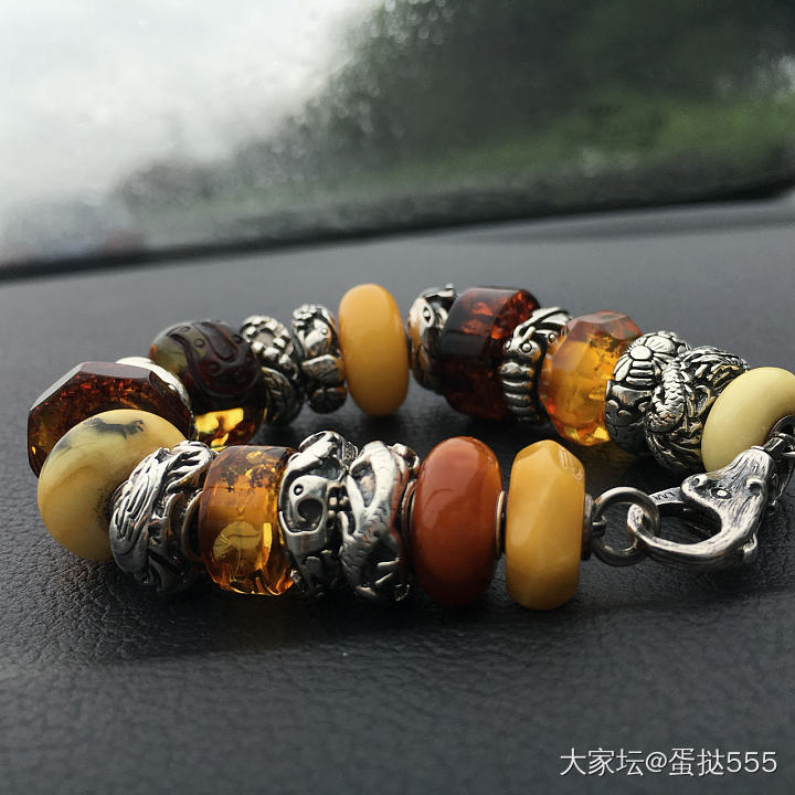 分享一个很喜欢的丹麦品牌trollbeads_戒指手饰琥珀蜜蜡银