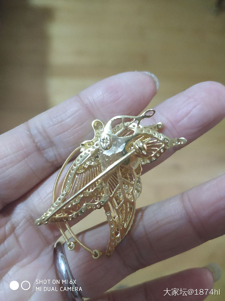 春节前淘宝吃的药，发出来给大家看看，卖家有多无聊_胸饰钻石