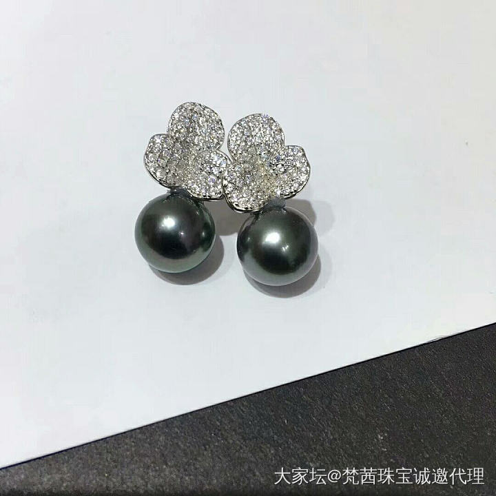 强烈推荐这对耳环！迪丽热巴同款，纯银精工，9-10正圆强光几乎无暇炫彩大溪地_耳环珍珠