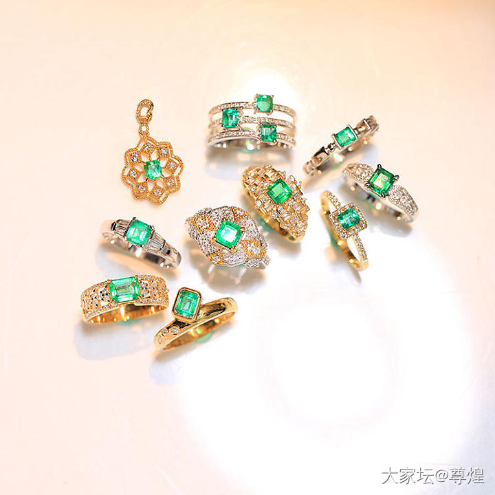 今晚咱家贰店有高颜值高性价比的彩宝专场啊！！款式丰富多样，轻奢时尚，美！_彩色宝石