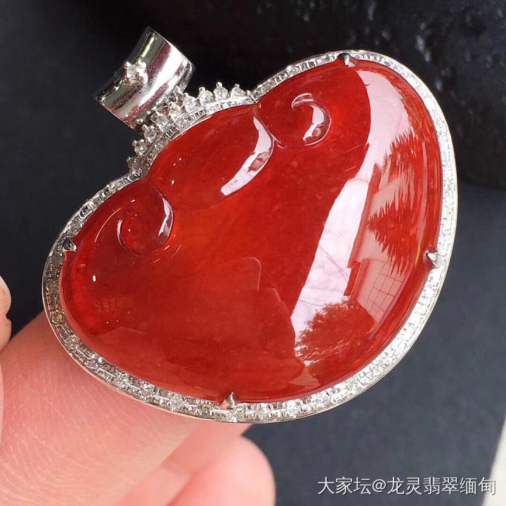 红红火火_吊坠翡翠