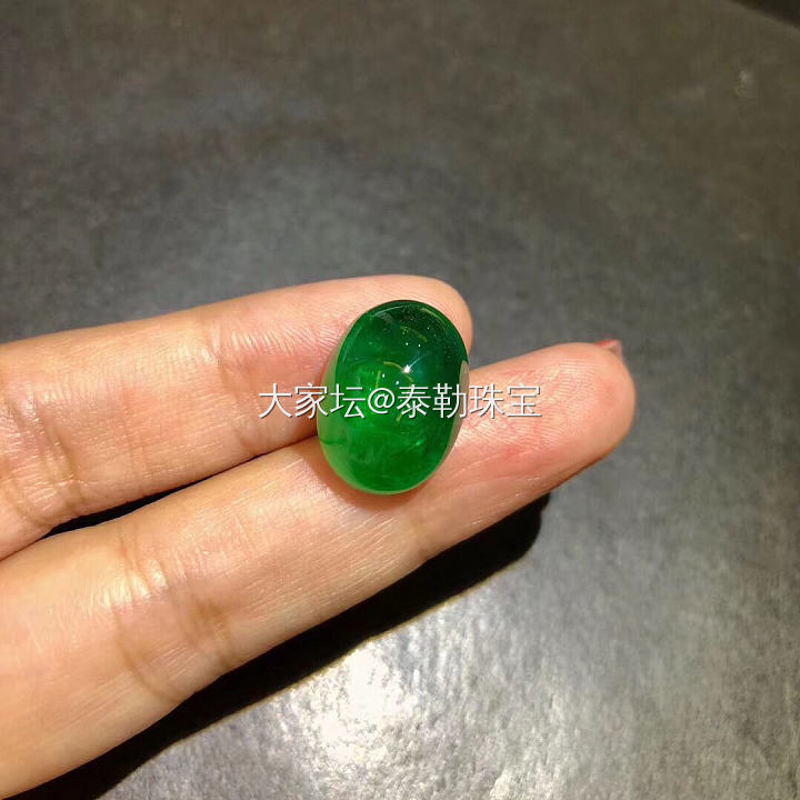 #泰勒彩宝#16.93ct素面鸽子蛋祖母绿_蛋面祖母绿