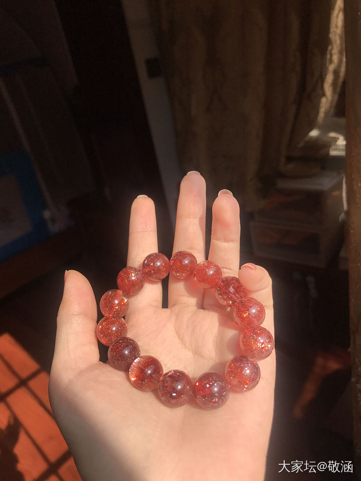 掉水晶坑了_草莓晶