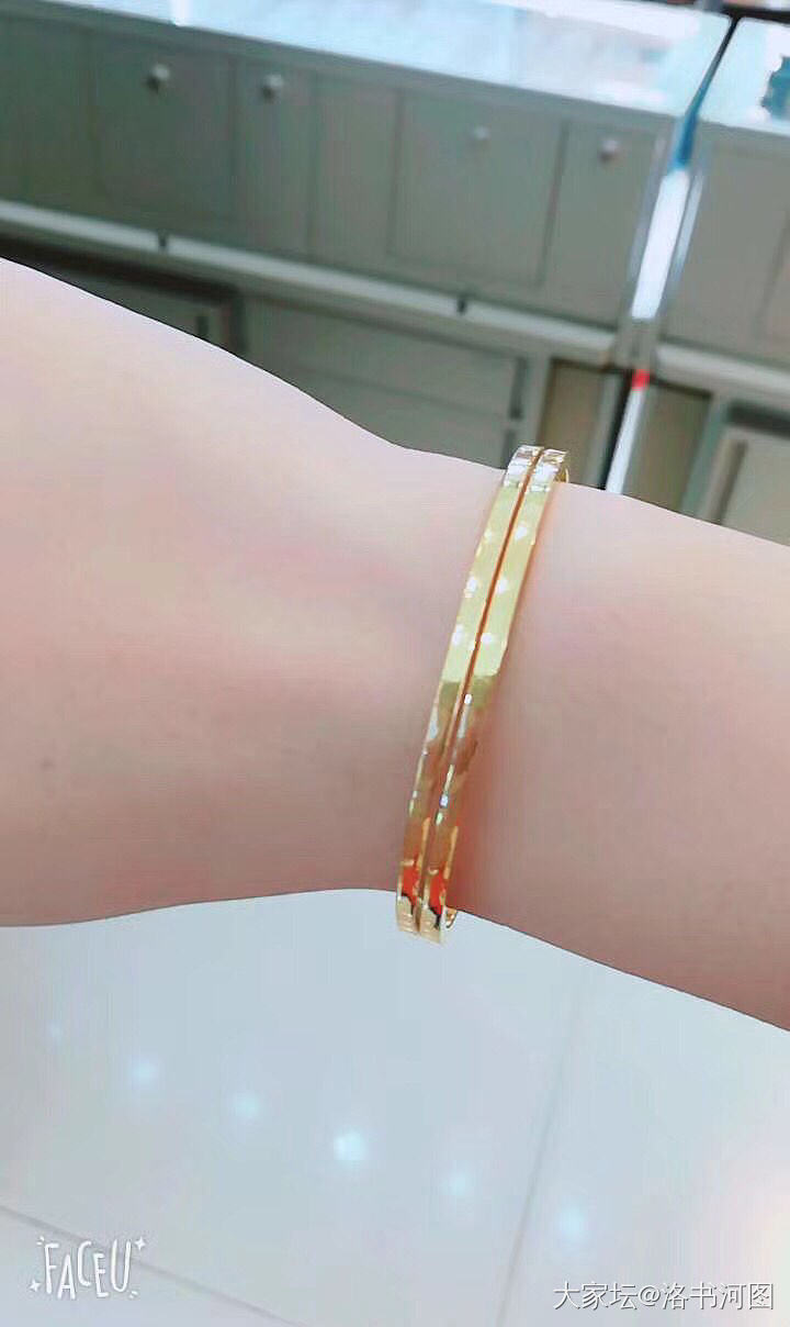 有没有人戴两支筷子的，上图_手镯金