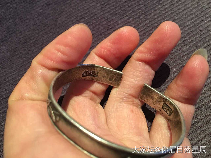 也来跟风晒晒我的老银镯_手镯老银