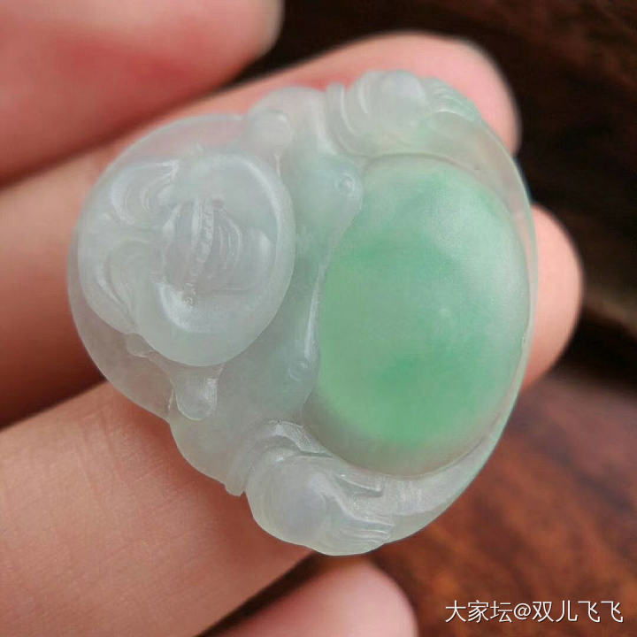【双儿翡翠】冰种飘阳绿佛公_挂件翡翠