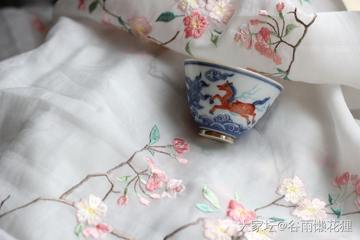春光灿烂，一堆杯杯_瓷器