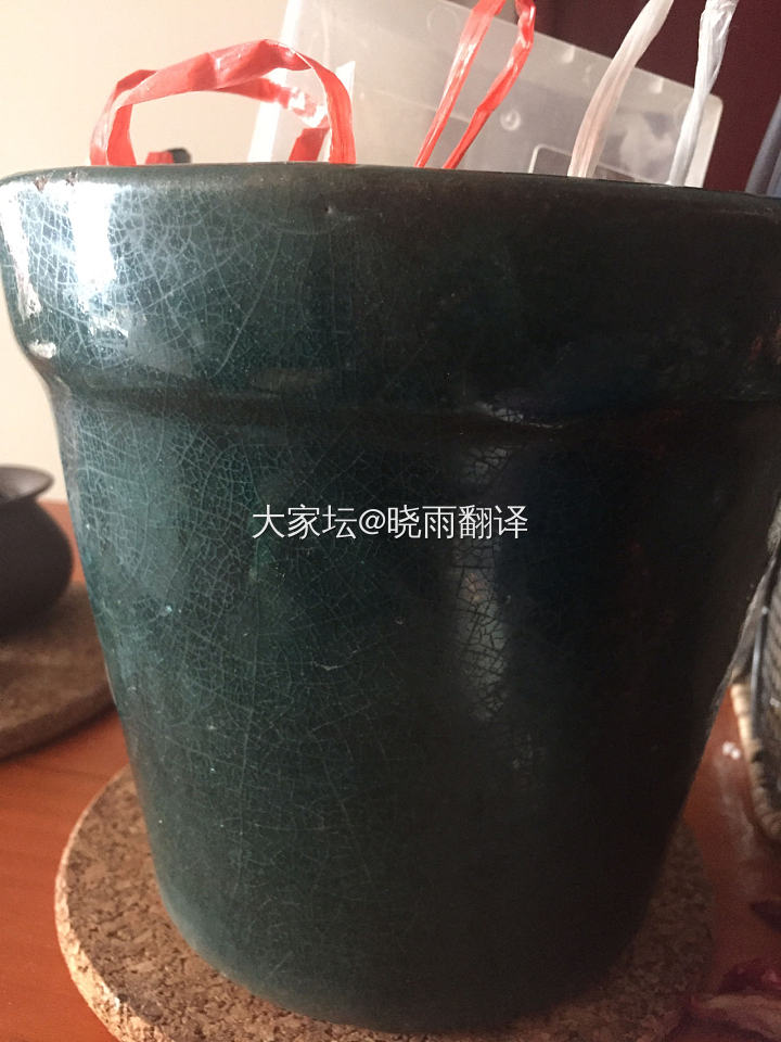 碧玉色唐代花盆_陶瓷