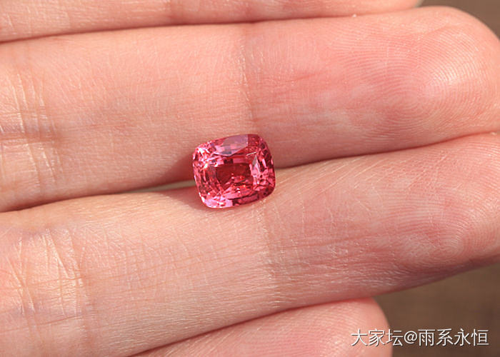 2.5ct 坦桑尼亚马亨盖尖晶石_尖晶石