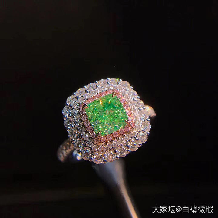 绿钻戒指💍_彩钻