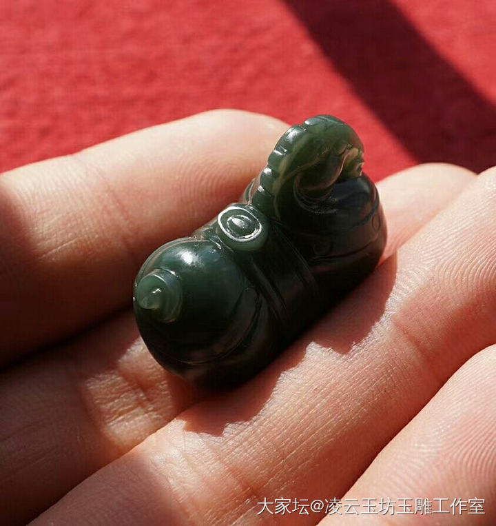 圆润润的唐马，唐朝果然以胖为美_把玩件和田玉