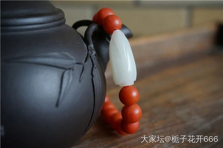 樱桃红了_珠串南红