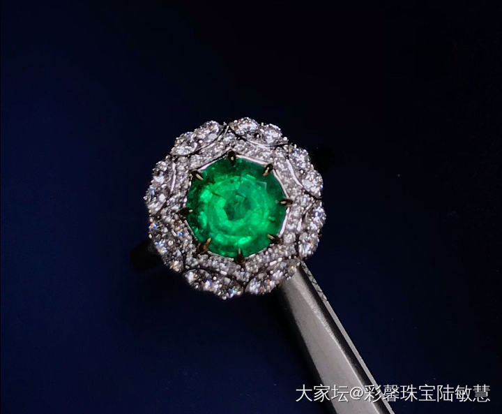 哥伦比亚🇨🇴   祖母绿戒指💍，🉐22000，主石1.48ct  钻石0.608c..._戒指祖母绿