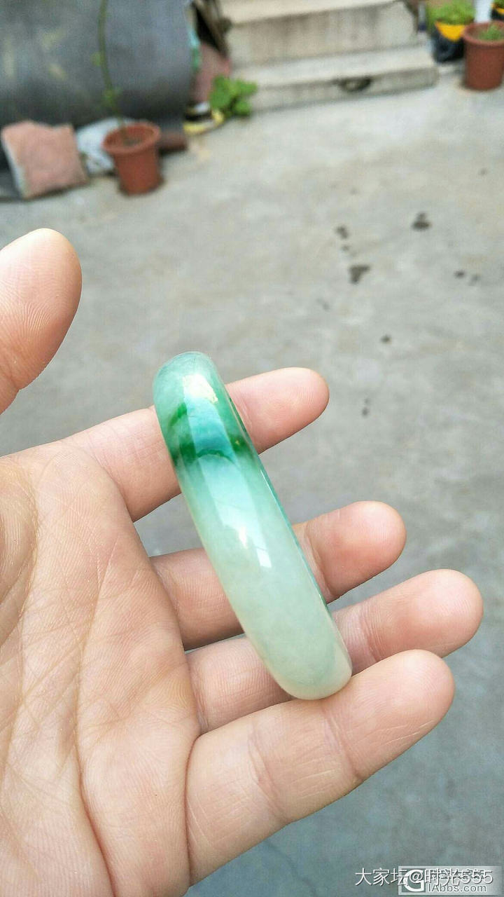 翡翠玉镯_手镯翡翠