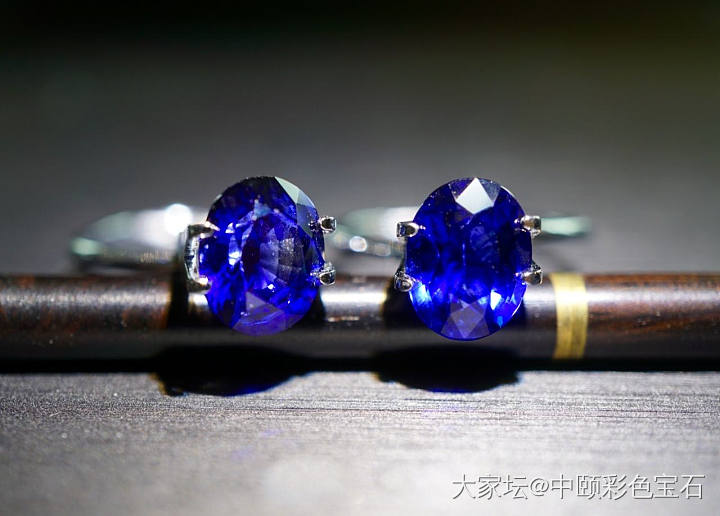 ##中颐天然皇家蓝蓝宝石一对##  8.36ct_蓝宝石