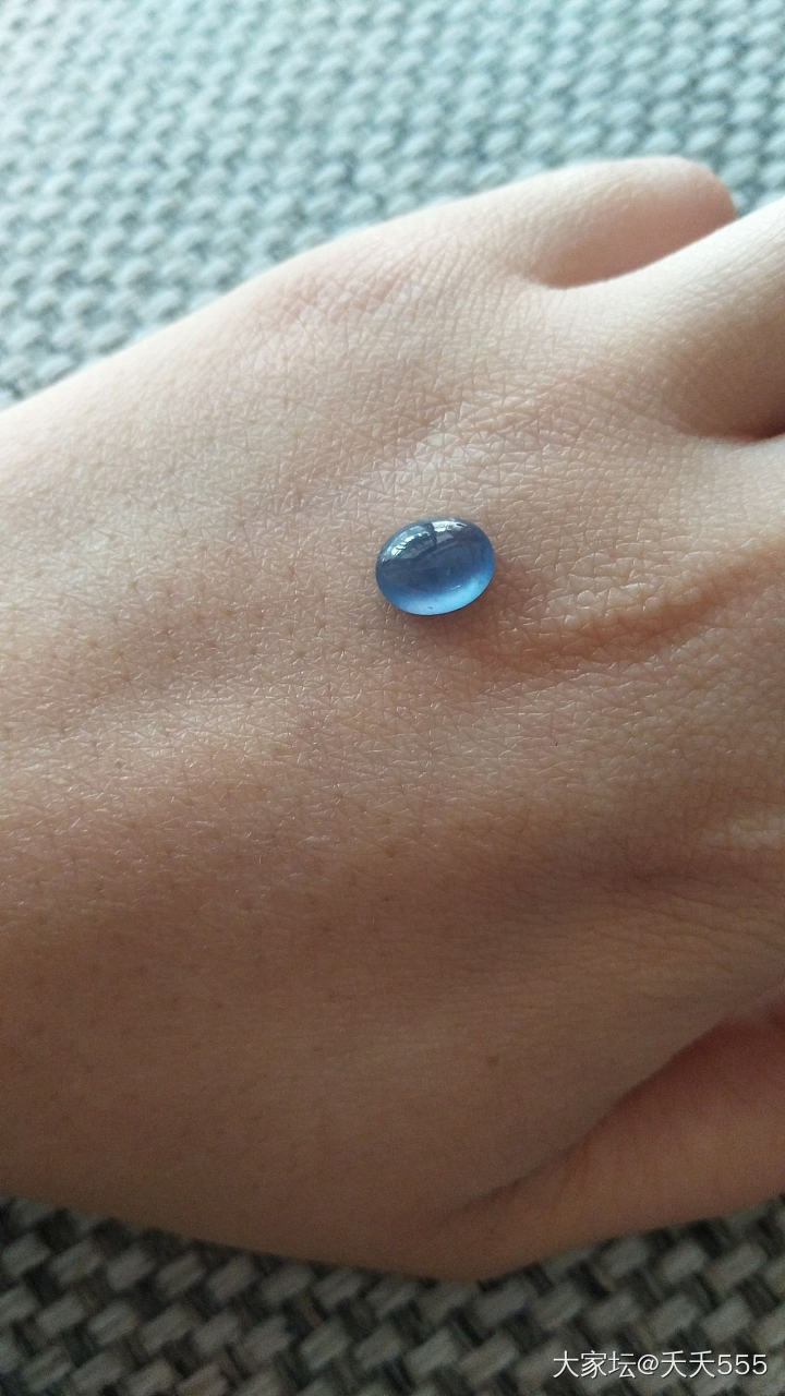 盈盈一水间，脉脉不得语_蛋面翡翠