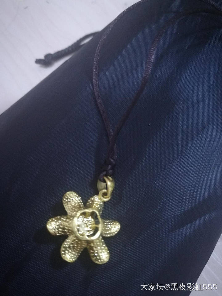 渣图党的美吊坠_金吊坠