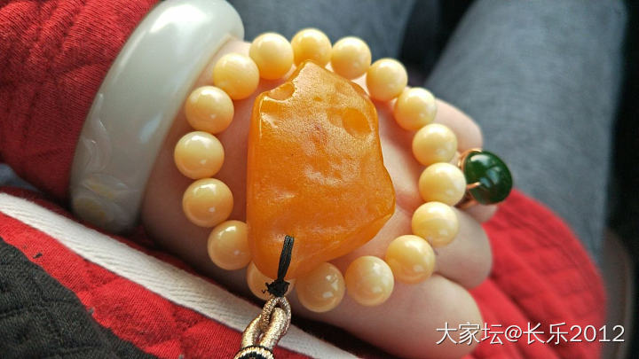 装蜜蜡来了_蜜蜡砗磲