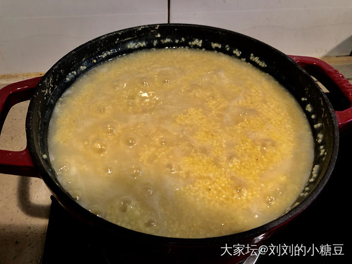 熬小米粥_美食