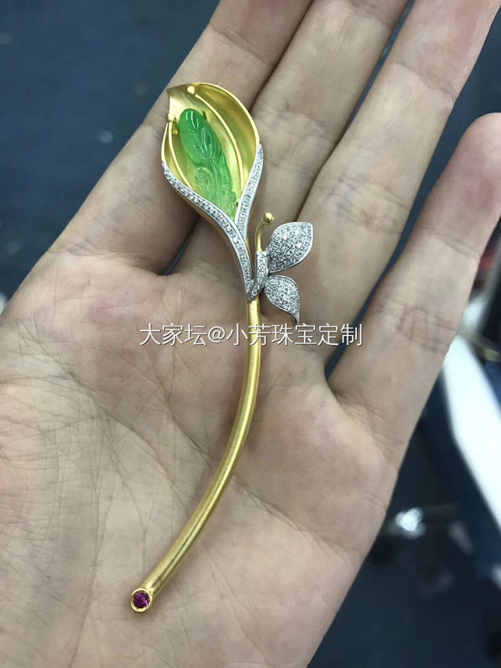 夏天该怎么穿搭【疑问🤔️】_胸饰翡翠