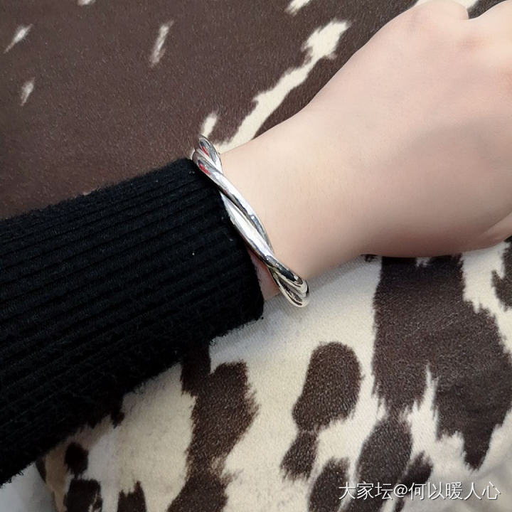康忙北鼻˶⚈Ɛ⚈˵你们要的松麻上手图_手镯银