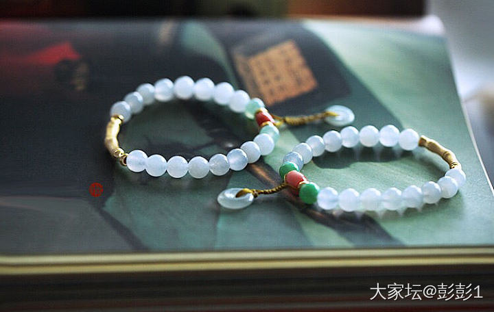 收集了一些手串美图，与大家分享_手工diy串珠首饰
