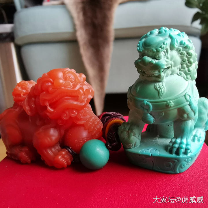 新入手的狮子们_雕刻松石南红