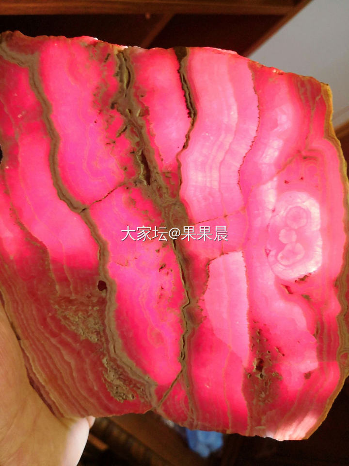 本人在意大利多年，一直像很多华侨们一样在异国他乡勤勤恳恳，埋头工作。只为了有一天..._琥珀蜜蜡矿物标本