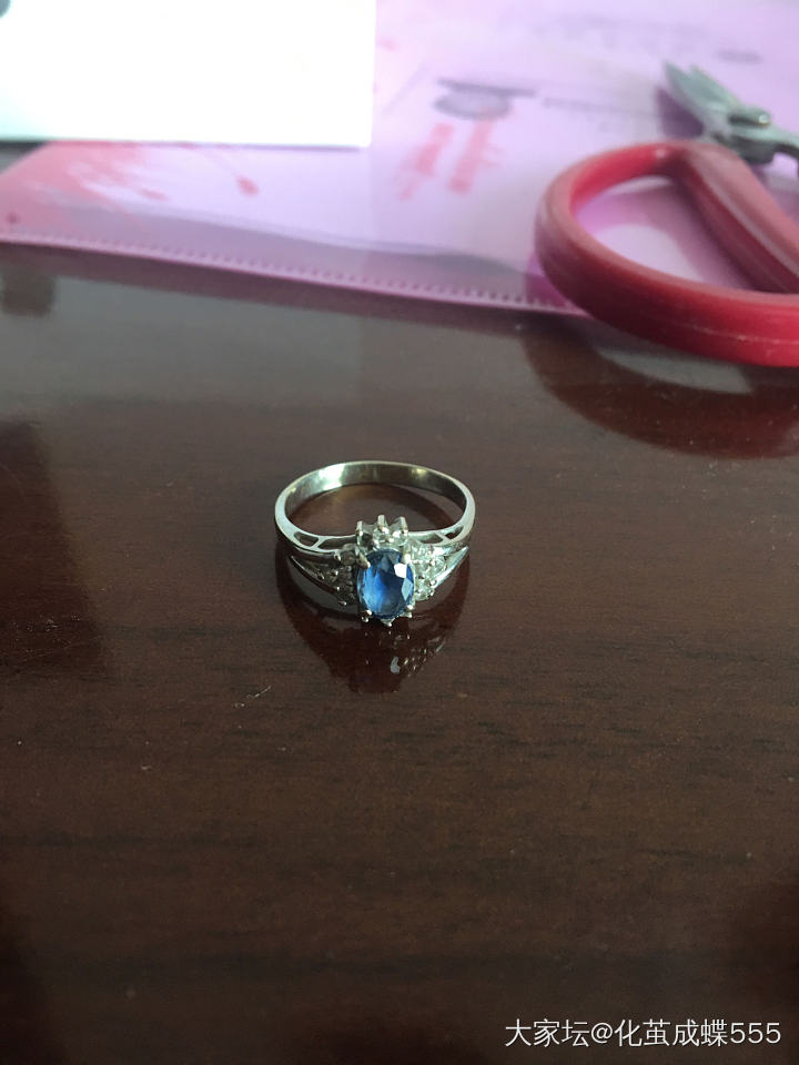 二个多年前买的戒指_蓝宝石钻石戒指