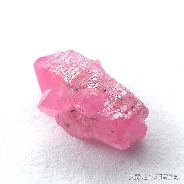 孟苏的corundum_刚玉原石