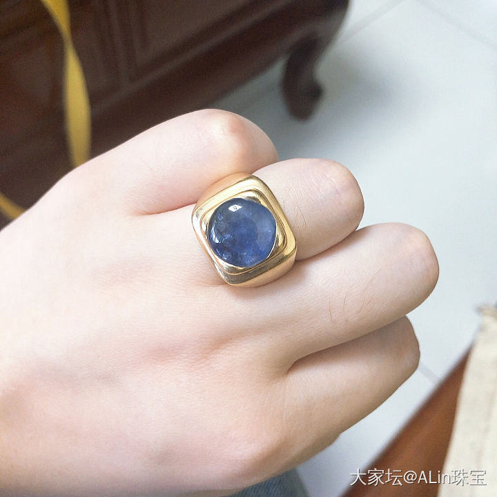 这个蓝宝石品质怎么样，属于什么品种_戒指蓝宝石