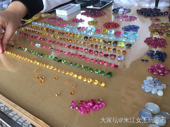 越南宝石闭眼入都是极好看的颜色_越南集散地彩色宝石