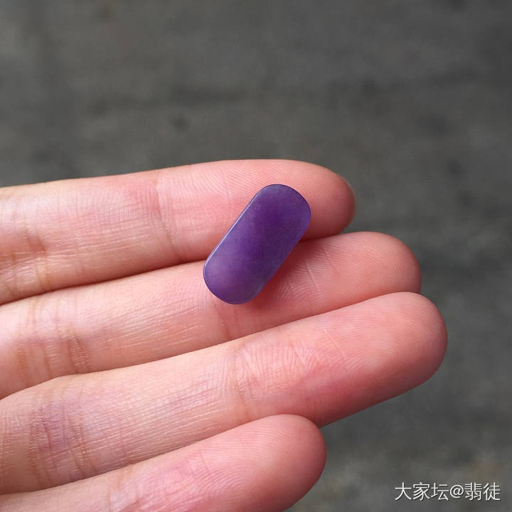 翡翠毒药紫，A货中的极品，我都吓一跳~_翡翠