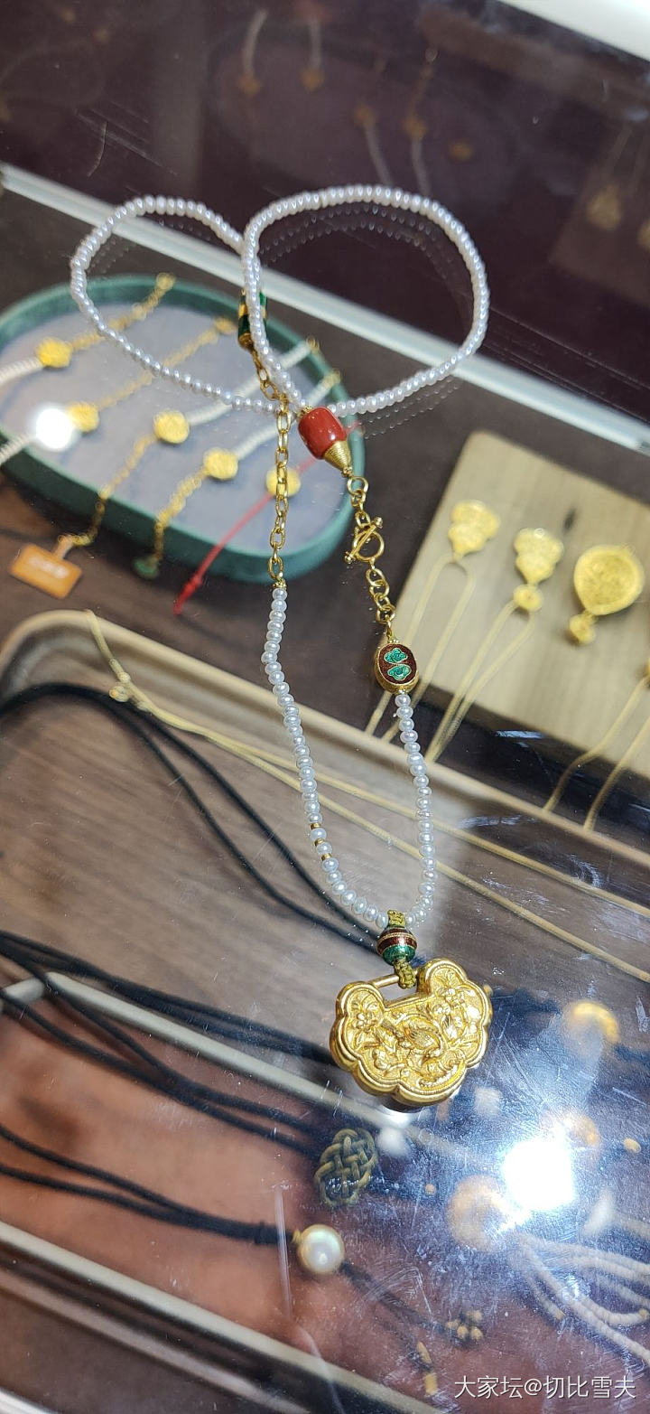 在港展上看到了心头的白月光_挂件金