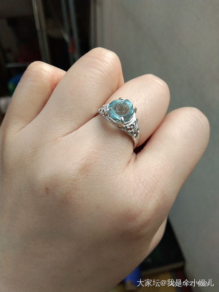 放了多年的便宜石头昨天拿去镶嵌了_海蓝宝戒指粉晶