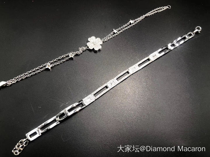 两条钻石手链_手链钻石
