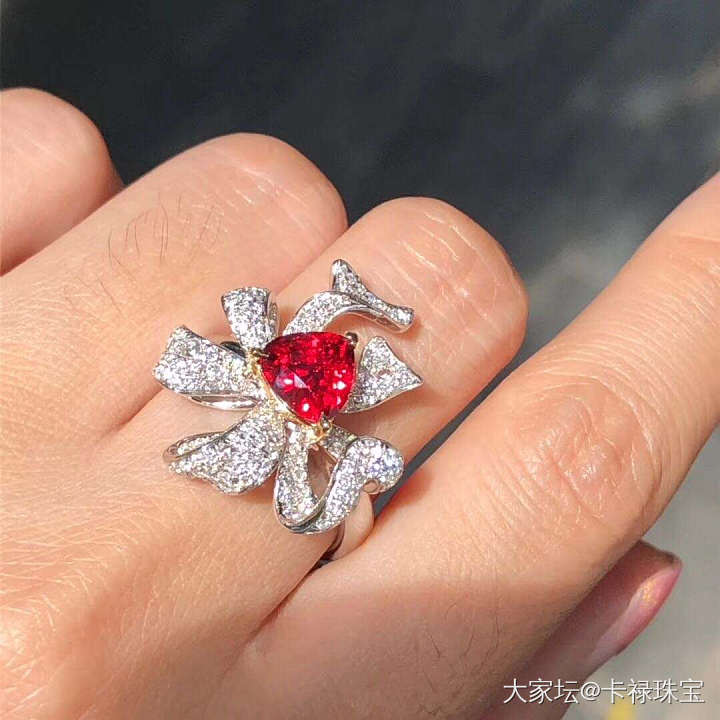 带你一起邂逅最美....._戒指红宝石