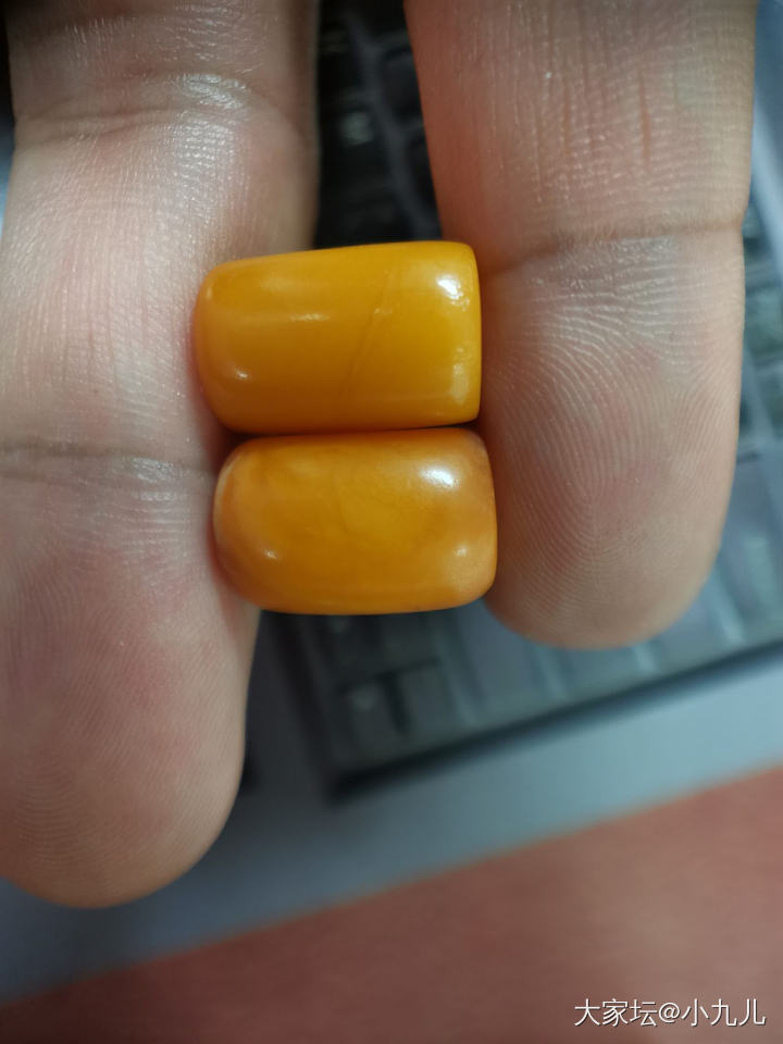 西亚老蜜蜡马蹄扁桶_蜜蜡