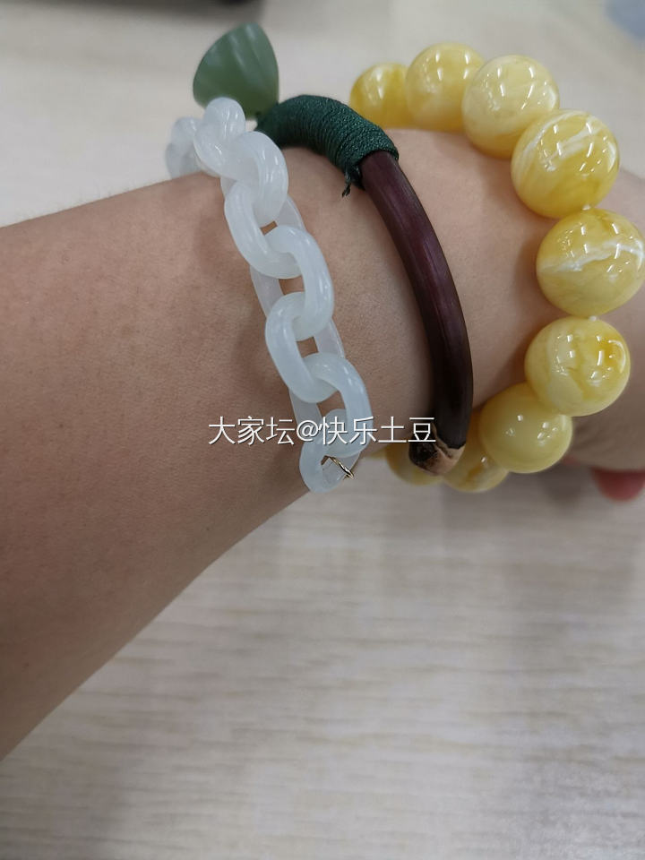现在鸡血藤这么贵了吗？_鸡血藤