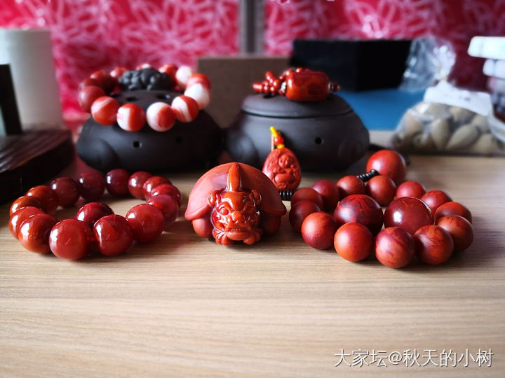 晒一下所有的家当，今年刚入坑，就买了这么多。也是无语了_珠串南红