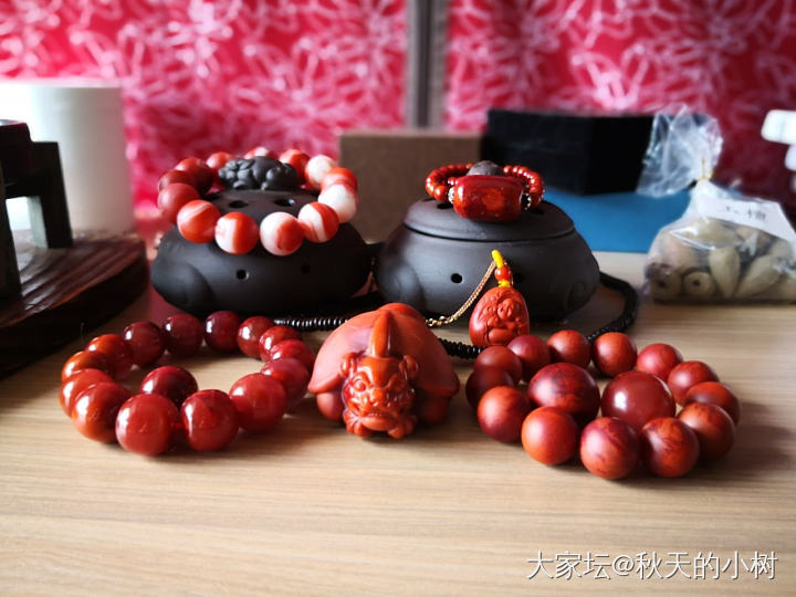 晒一下所有的家当，今年刚入坑，就买了这么多。也是无语了_珠串南红