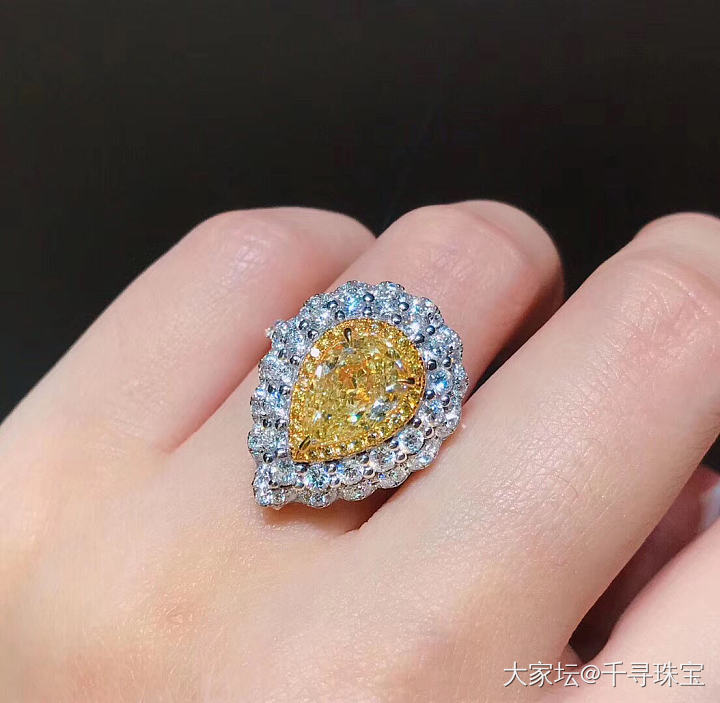 2.01克拉水滴黄钻戒指（吊坠两用）_钻石千寻珠宝